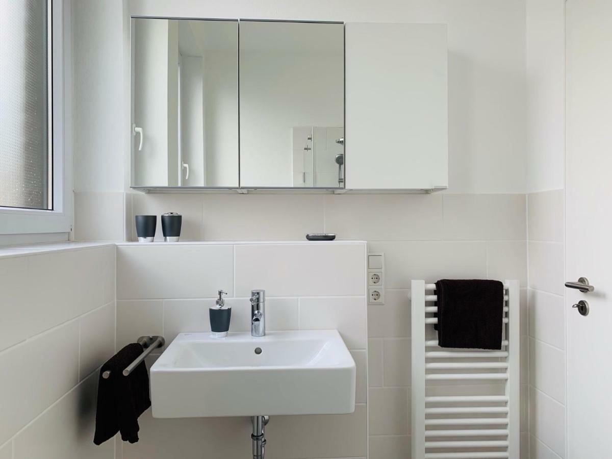 Moderner Bungalow, 20 Minuten Bis Hannover City, 24H Check-In Garbsen Extérieur photo