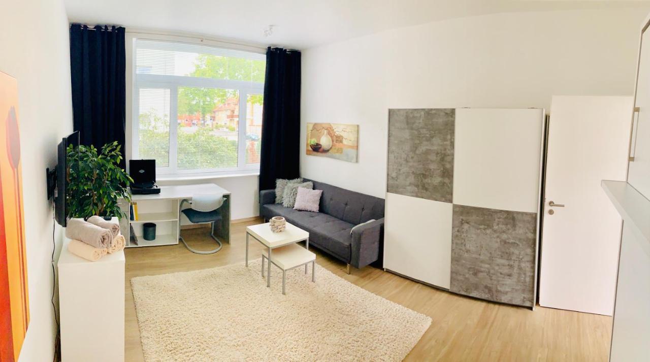 Moderner Bungalow, 20 Minuten Bis Hannover City, 24H Check-In Garbsen Extérieur photo