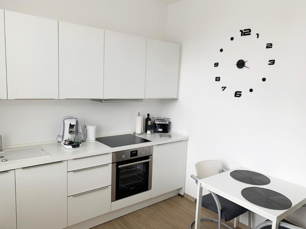 Moderner Bungalow, 20 Minuten Bis Hannover City, 24H Check-In Garbsen Extérieur photo